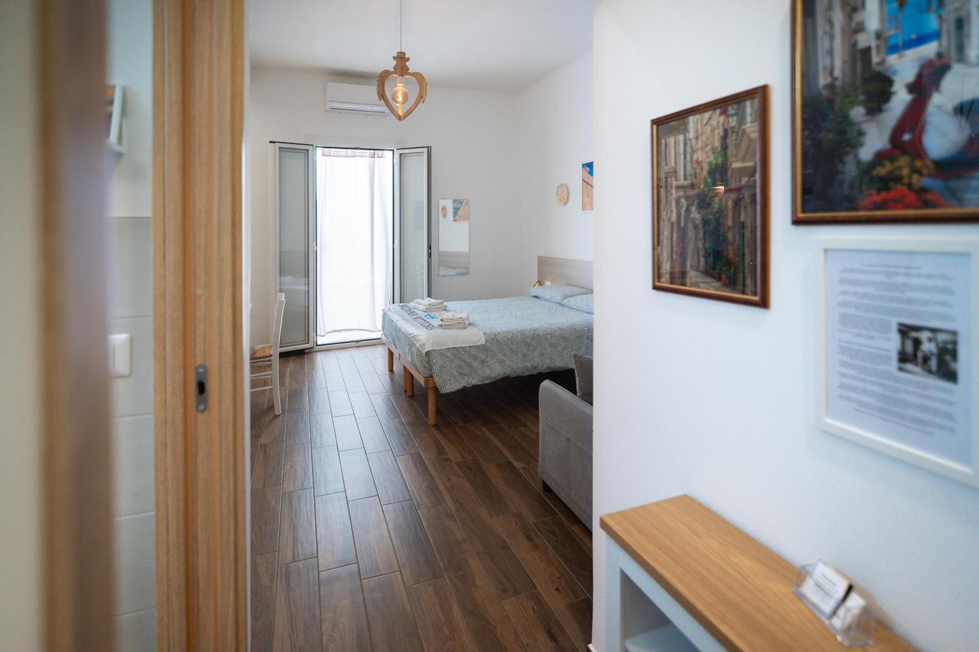 Nonna Vittoria Apartments Мола-ди-Бари Экстерьер фото
