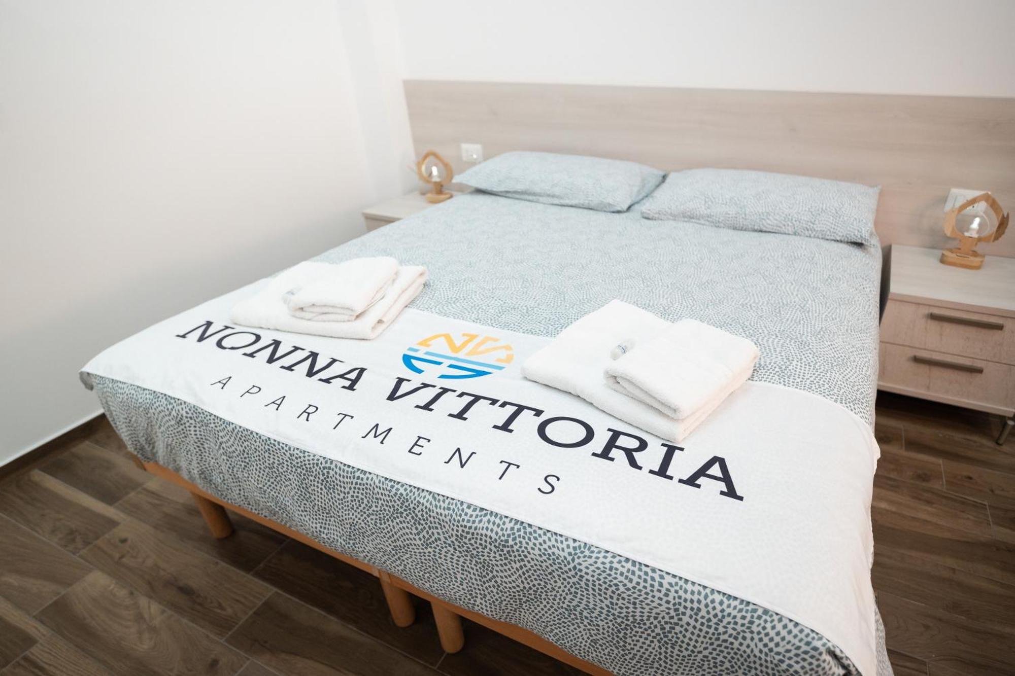 Nonna Vittoria Apartments Мола-ди-Бари Экстерьер фото