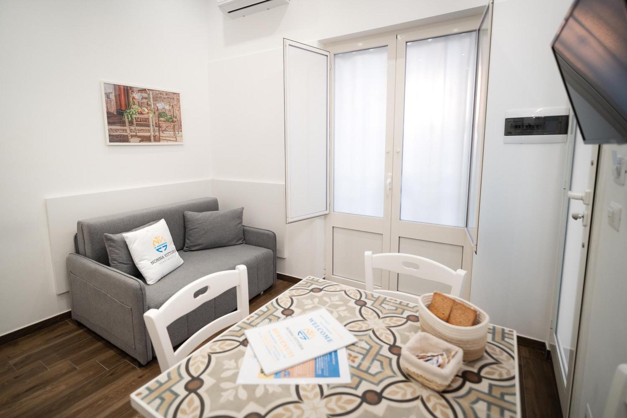 Nonna Vittoria Apartments Мола-ди-Бари Экстерьер фото